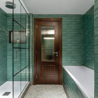 The Green Hotel Dublin Bathroom