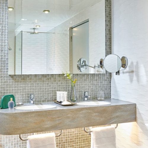 Bathrooms in The Eliott Hotel Gibraltar